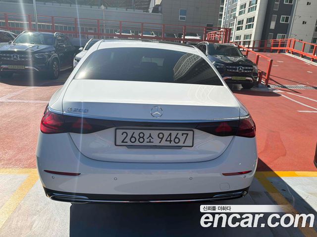 Mercedes-Benz E-Class из Кореи Encar