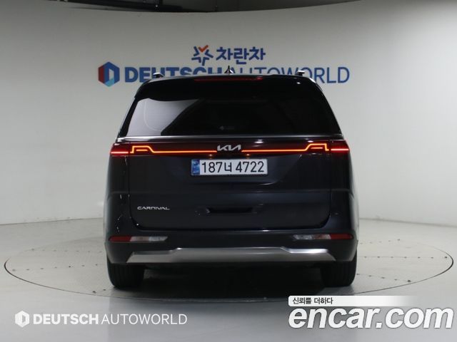 Kia Carnival из Кореи Encar