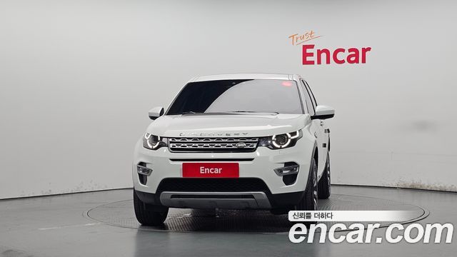 Land Rover Discovery Sport 2.0 TD4 HSE Luxury — пробег 115 006 км — фото 3 из 5