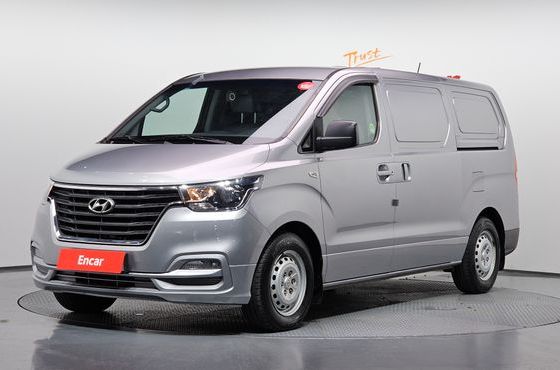 Hyundai Starex Van 3-Seater Style — пробег 533 720 км — фото 1 из 5