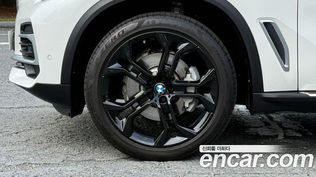 BMW X5 xDrive 40i xLine — пробег 44 825 км — фото 5 из 5