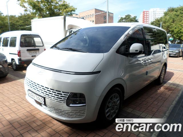 Hyundai Staria L3.5 Cargo 3-Seater Modern — пробег 27 001 км — фото 2 из 5