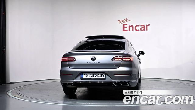 Volkswagen Arteon 2.0 TDI R-LIINE 4Motion — пробег 75 892 км — фото 4 из 5