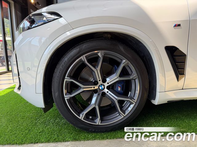 BMW X5 xDrive 30d M Sport First Edition — пробег 33 900 км — фото 5 из 5