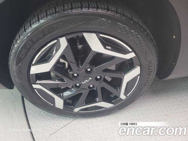 Kia Seltos из Кореи Encar