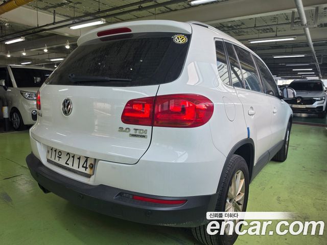 Volkswagen Tiguan 2.0 TDI Comfort 5N — пробег 210 000 км — фото 2 из 5