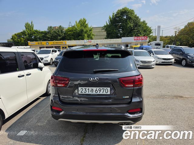 Kia Sorento Diesel 2.0 2WD Prestige — пробег 104 373 км — фото 4 из 5
