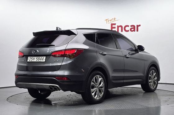 Hyundai Santafe Diesel(e-VGT) 2.0 2WD Exclusive — пробег 250 906 км — фото 2 из 5