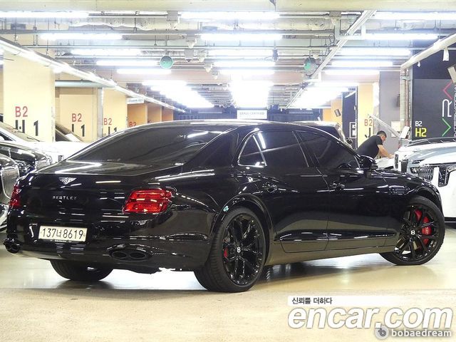 Bentley Flying Spur из Кореи Encar