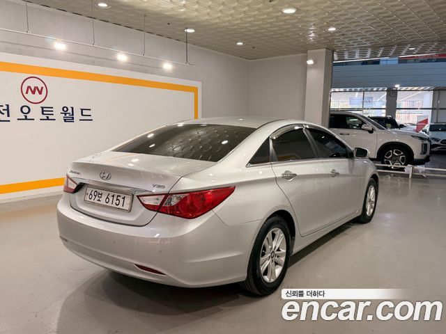 Hyundai Sonata Prime Black — пробег 146 144 км — фото 4 из 5
