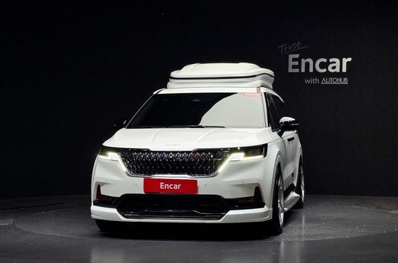 Kia Carnival Gasoline 9-Seater Signature — пробег 43 967 км — фото 3 из 5