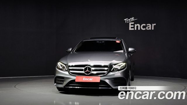 Mercedes-Benz E-Class из Кореи Encar