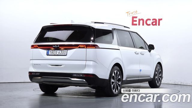 Kia Carnival Gasoline 7-Seater Signature — пробег 39 091 км — фото 2 из 5