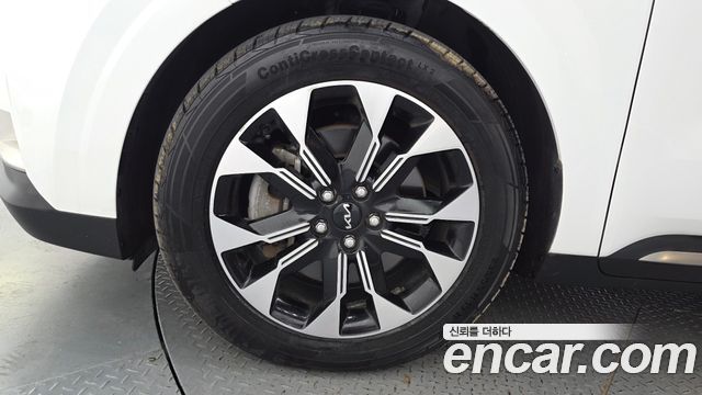 Kia Carnival Gasoline 7-Seater Signature — пробег 39 091 км — фото 5 из 5