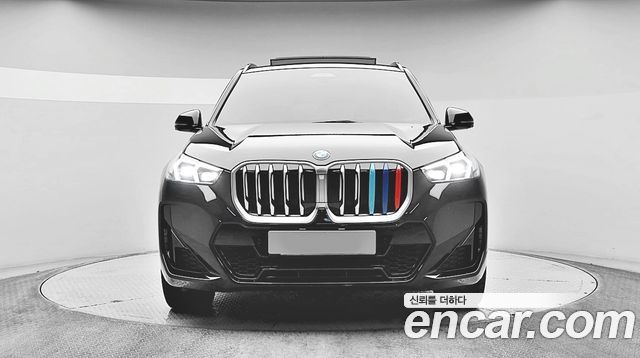 BMW X1 xDrive 20i M Sport — пробег 20 249 км — фото 2 из 5