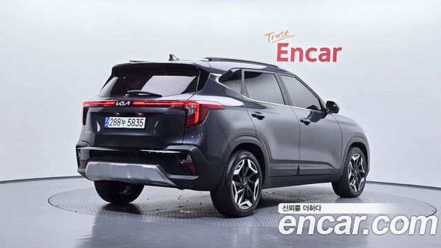 Kia Seltos из Кореи Encar