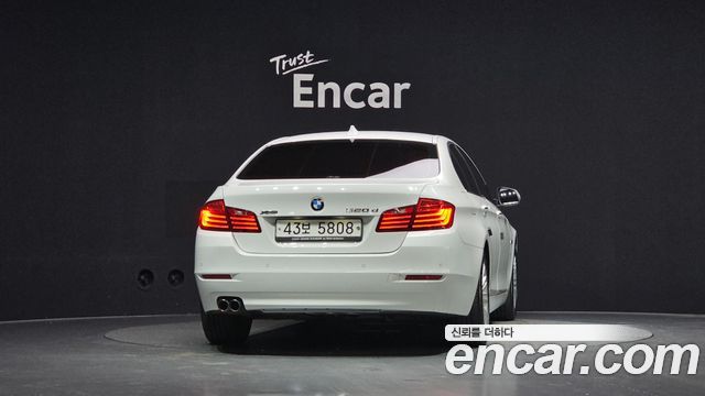 BMW 5-Series 520d xDrive — пробег 168 139 км — фото 4 из 5