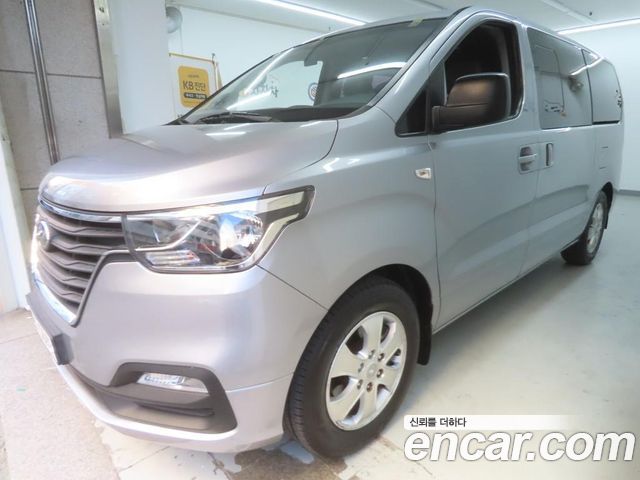 Hyundai Starex Urban 9-Seater Premium — пробег 94 592 км — фото 1 из 5