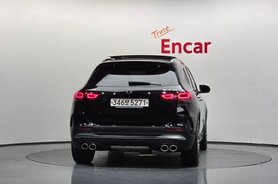 Mercedes-Benz GLA-Class GLA45 AMG 4MATIC+ — пробег 29 416 км — фото 4 из 5