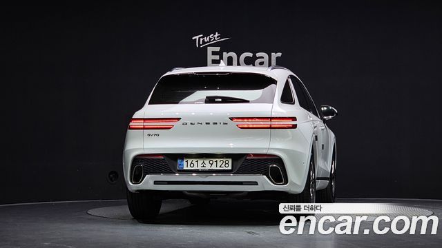 Genesis GV70 из Кореи Encar