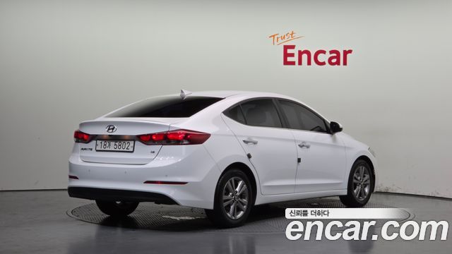 Hyundai AVANTE из Кореи Encar