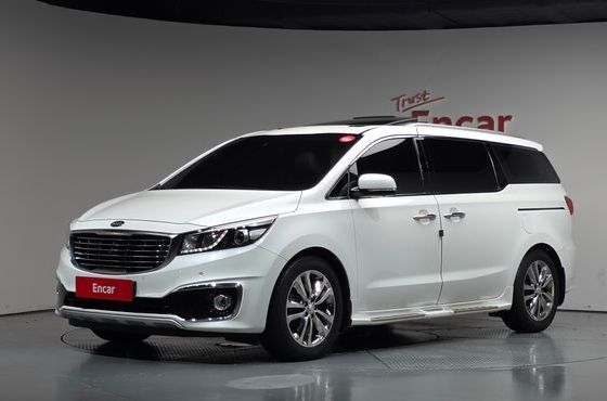 Kia Carnival Gasoline 9-seater Noblesse — пробег 73 117 км — фото 1 из 5