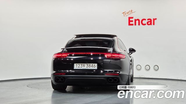 Porsche Panamera 3.0 AWD — пробег 53 032 км — фото 4 из 5
