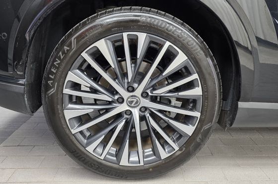 Lexus RX Luxury — пробег 48 252 км — фото 5 из 5
