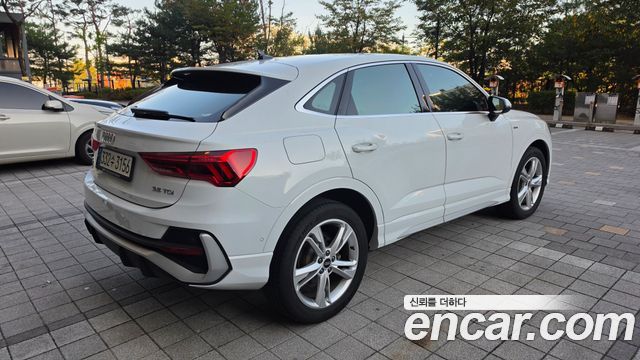 Audi Q3 35 TDI Premium Sportback — пробег 112 000 км — фото 4 из 5