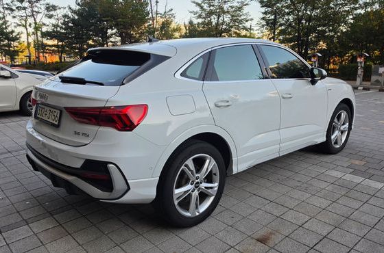 Audi Q3 35 TDI Premium Sportback — пробег 112 000 км — фото 4 из 5