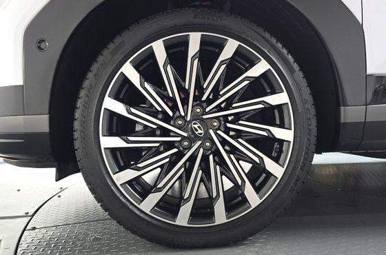 Hyundai Santafe Gasoline 2.5T 2WD Calligraphy — пробег 15 012 км — фото 5 из 5