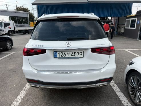 Mercedes-Benz GLS-Class GLS580 4MATIC — пробег 42 653 км — фото 3 из 5