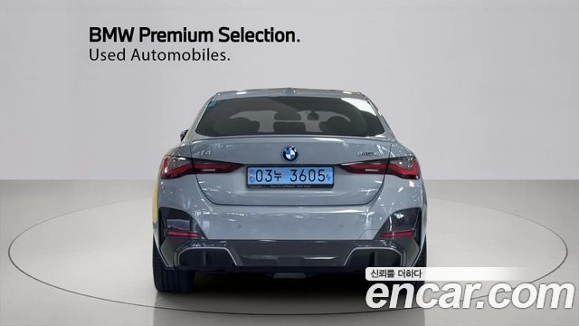 BMW i4 eDrive40 M Sports Pro — пробег 82 842 км — фото 4 из 5