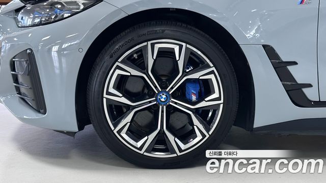 BMW i4 eDrive40 M Sports Pro — пробег 82 842 км — фото 5 из 5