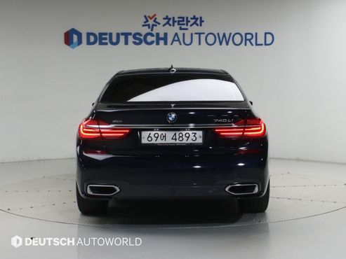 BMW 7-Series 740Li xDrive M Sport Package — пробег 73 700 км — фото 4 из 5