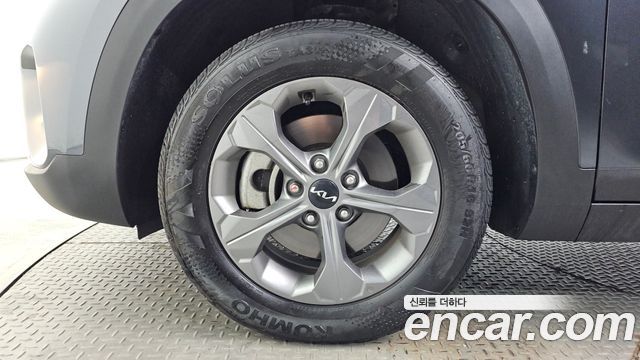 Kia Seltos из Кореи Encar