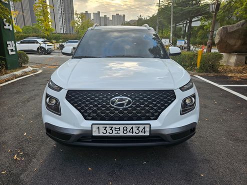 Hyundai Venue 1.6 Flux — пробег 31 045 км — фото 1 из 5