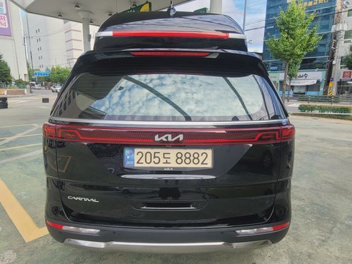 Kia Carnival Gasoline 9-Seater Signature — пробег 69 935 км — фото 2 из 5