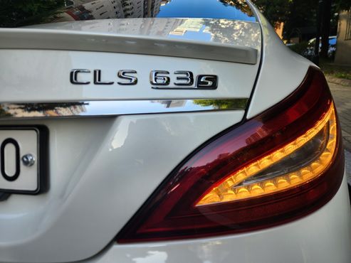 Mercedes-Benz CLS-Class CLS63 AMG S 4MATIC — пробег 80 000 км — фото 5 из 5