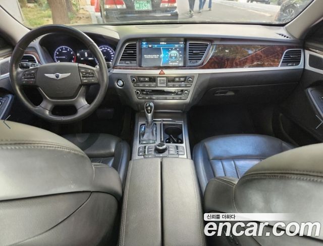 Hyundai Genesis G380 Exclusive AWD — пробег 208 956 км — фото 3 из 3