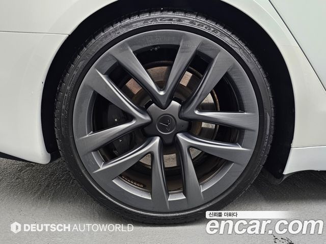 Tesla Model S AWD — пробег 31 000 км — фото 5 из 5