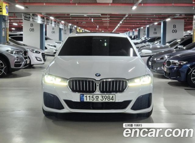 BMW 5-Series 530i xDrive M Sport Package — пробег 55 451 км — фото 1 из 5