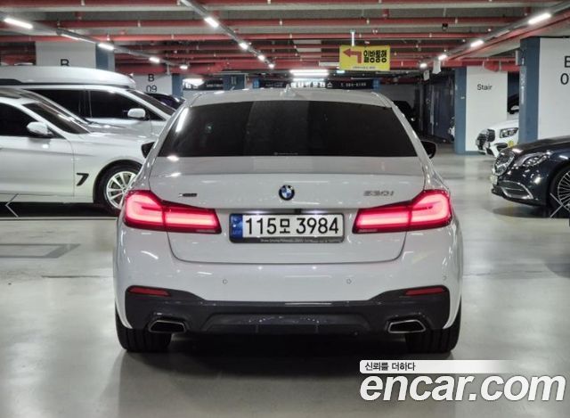 BMW 5-Series 530i xDrive M Sport Package — пробег 55 451 км — фото 4 из 5