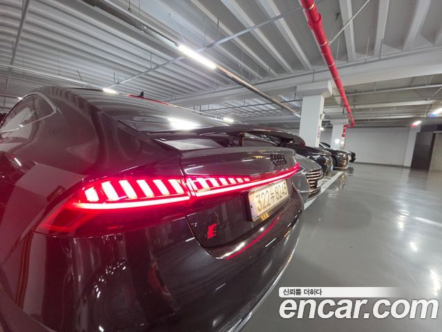 Audi A7 55 TFSI Quattro Premium — пробег 148 000 км — фото 3 из 5