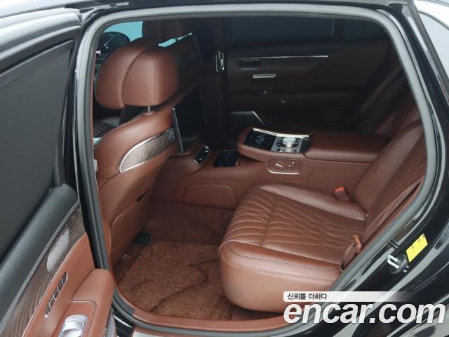 Genesis G90 Gasoline 3.5 Turbo AWD — пробег 118 367 км — фото 4 из 5