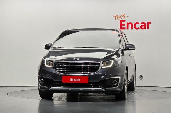 Kia Carnival 9-seater Prestige — пробег 72 374 км — фото 3 из 5
