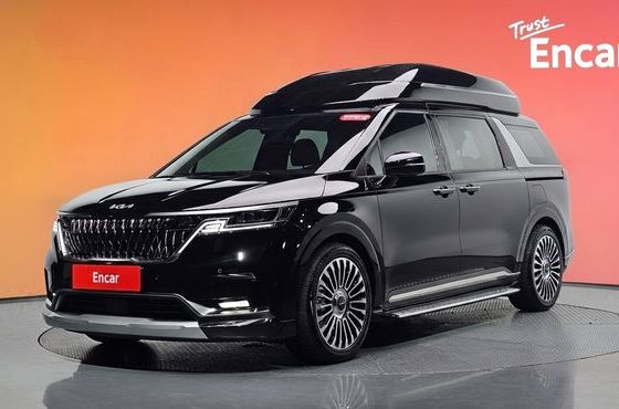 Kia Carnival Gasoline 9-Seater Hi-Limousine Signature — пробег 26 078 км — фото 1 из 5