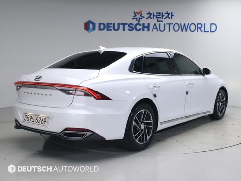 Hyundai Grandeur 2.5 Premium — пробег 80 000 км — фото 4 из 5