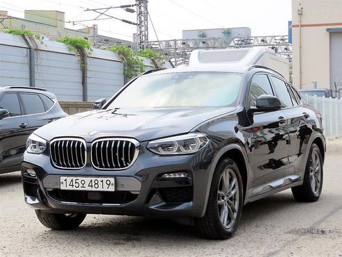 BMW X4 xDrive20i M Sport X — пробег 73 121 км — фото 2 из 5