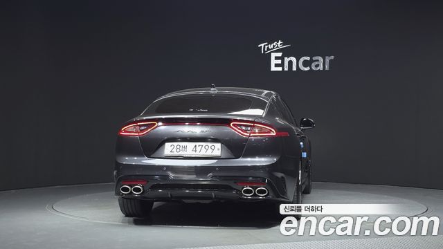 Kia Stinger из Кореи Encar